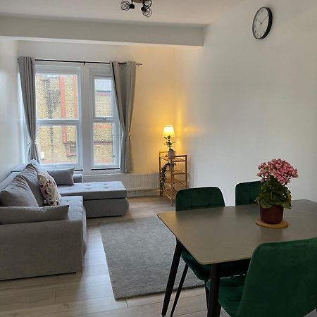 Seven Sisters Hideaway Apartment London Ngoại thất bức ảnh